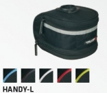 Сумка под седло kellys handy-l. обьём: 1,4 л. крепление: быстросъёмное. цвет сумки: чёрный. светоотражающая полоска.